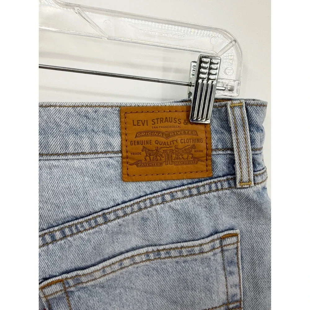 Levi's Balloon Leg Shorts Women 29 Light Wash Denim High Rise Raw Hem 85314-0003